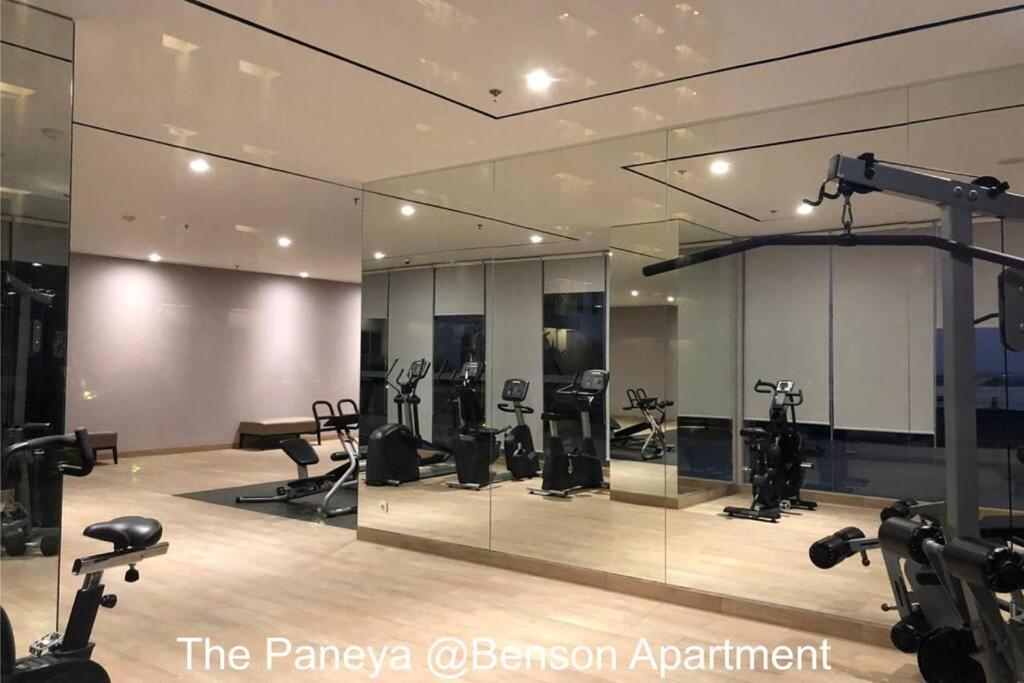 The Paneya @Benson Apartment Surabaya Dış mekan fotoğraf